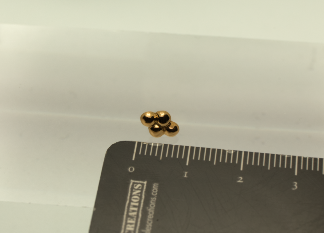 Stud - 4 balls -14k piercing