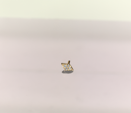 Stud : Tear piercing 14k