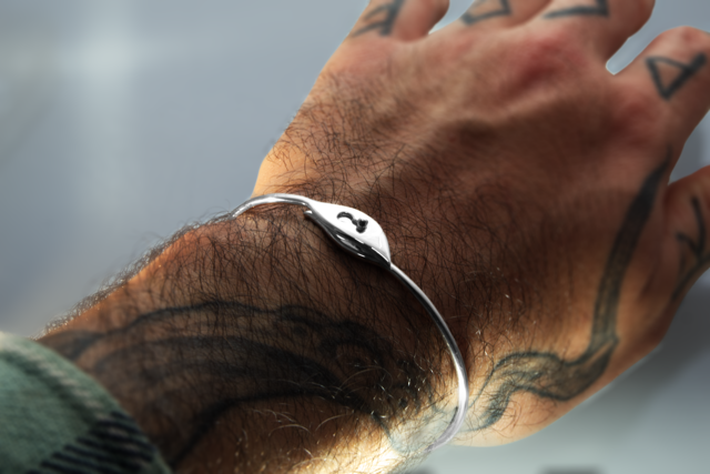 Leaf lock Bracelet