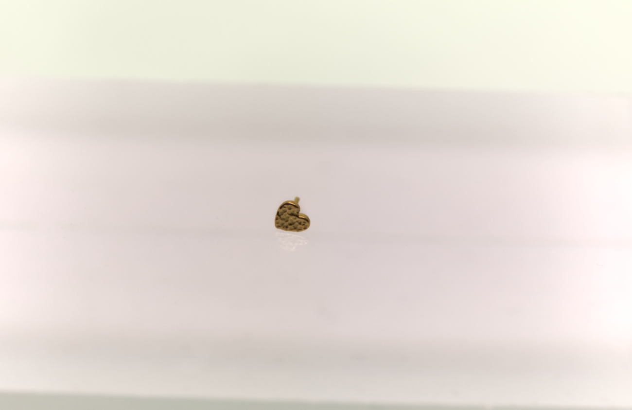 Stud : polished heart 14k