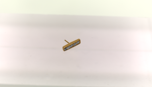 Stud : Isa piercing 18k