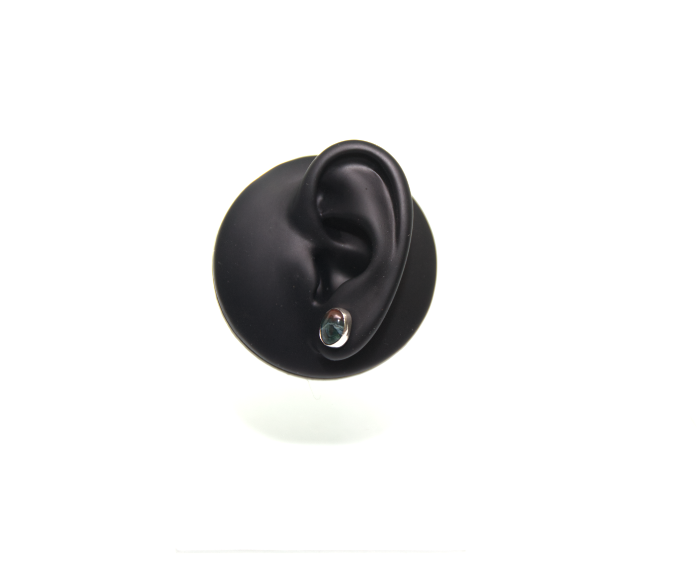Boucle d'oreille cabochon en argent
