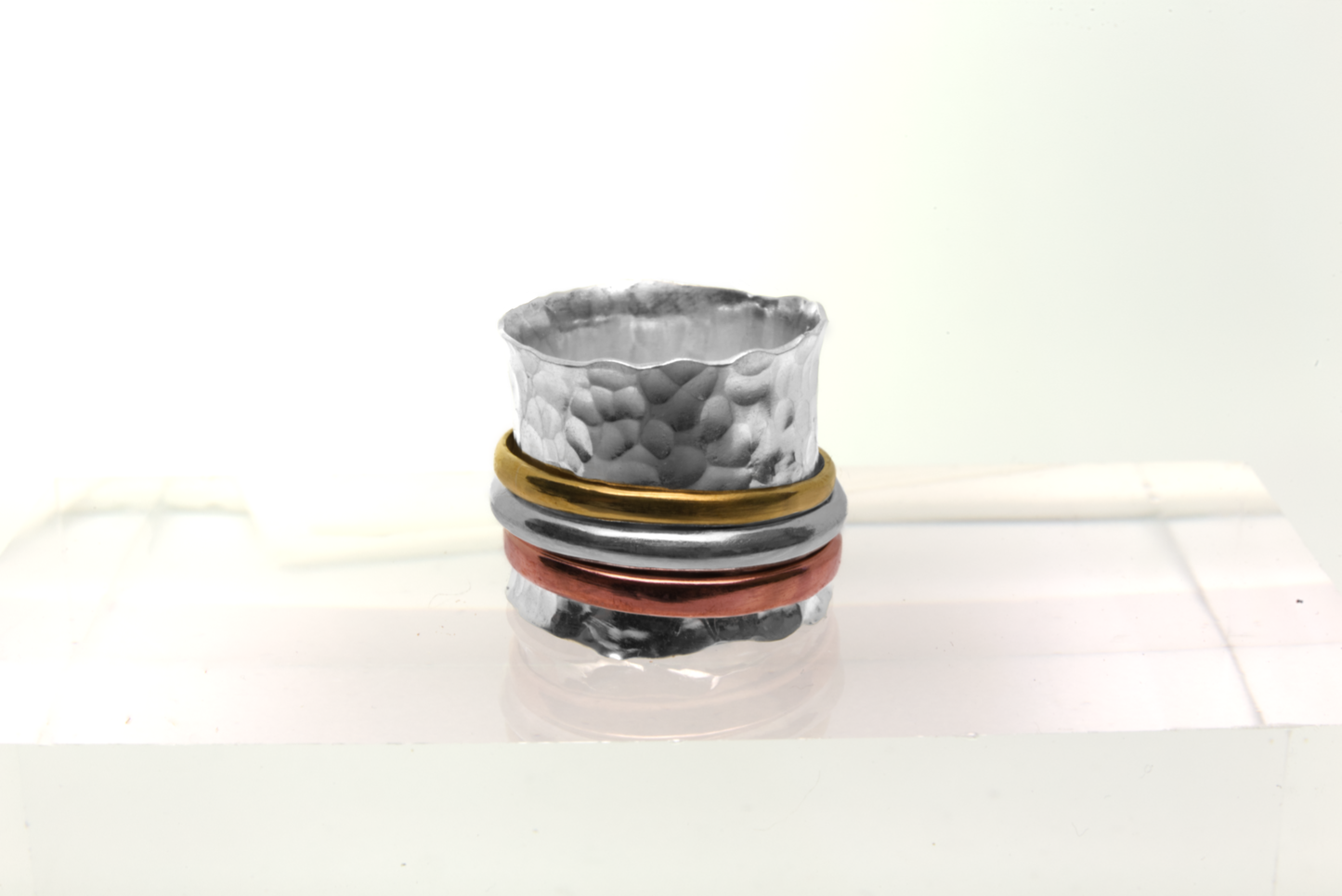 3colours hammered silver ring