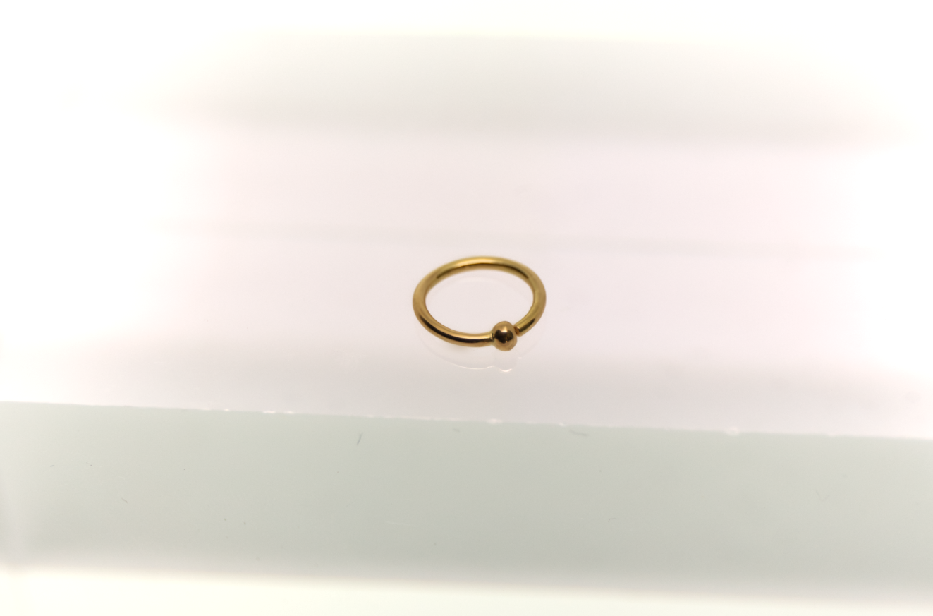Simple ball ring piercing 18k