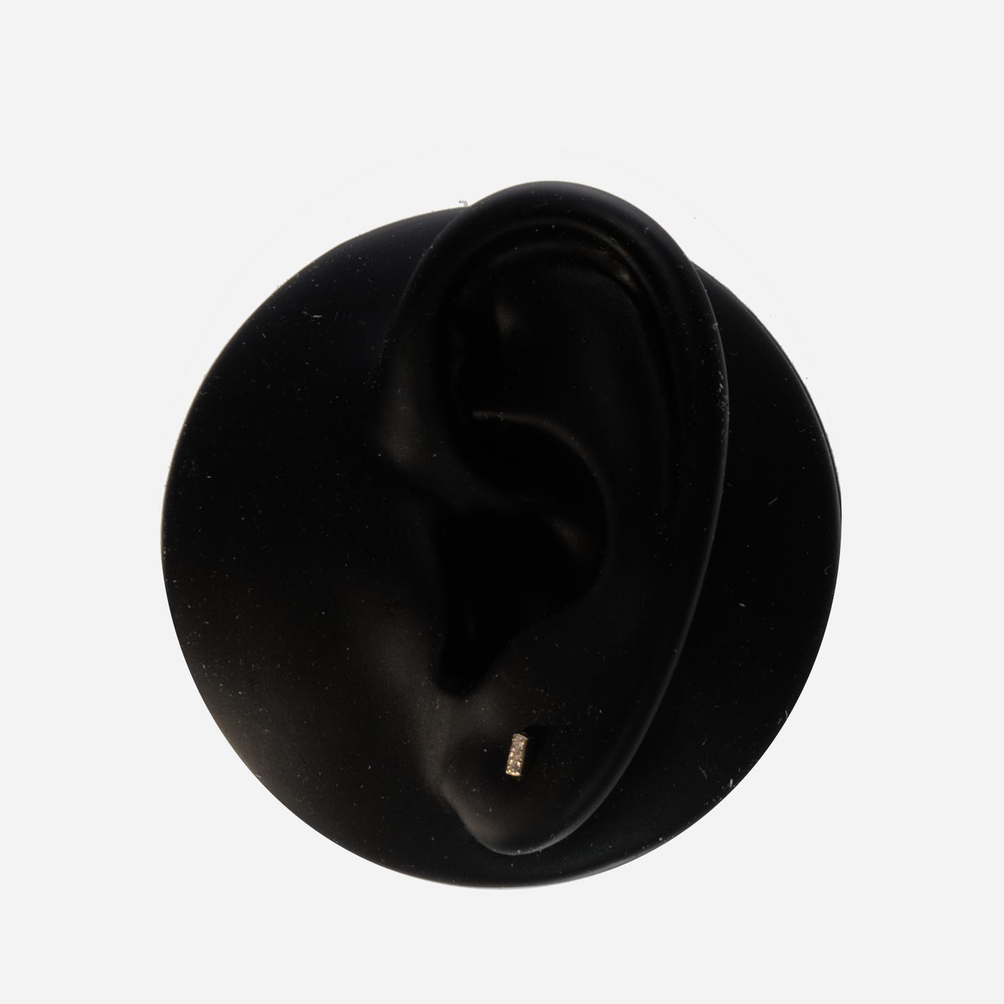 Stud : Small Isa piercing 18k