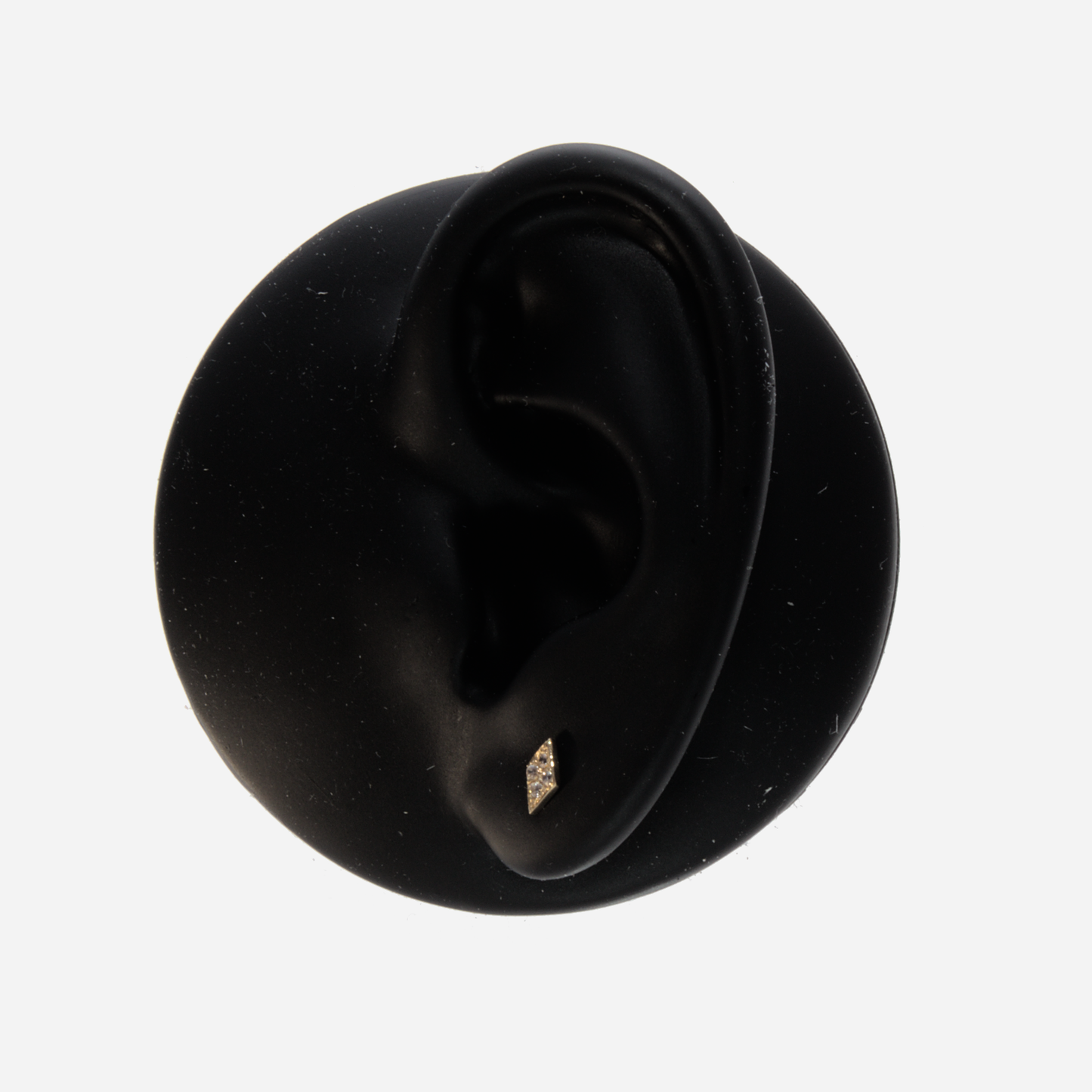 Stud : Tear piercing 18k